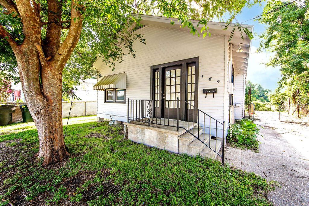 164 Cenac Street, Houma, LA 70364