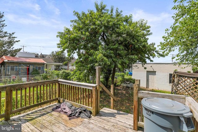 32 RIDGE AVE, Hanover, PA 17331