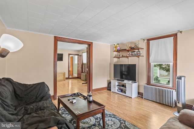 32 RIDGE AVE, Hanover, PA 17331