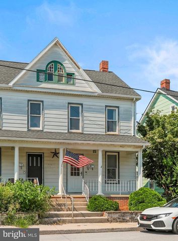 32 RIDGE AVE, Hanover, PA 17331