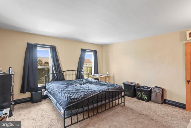 32 RIDGE AVE, Hanover, PA 17331