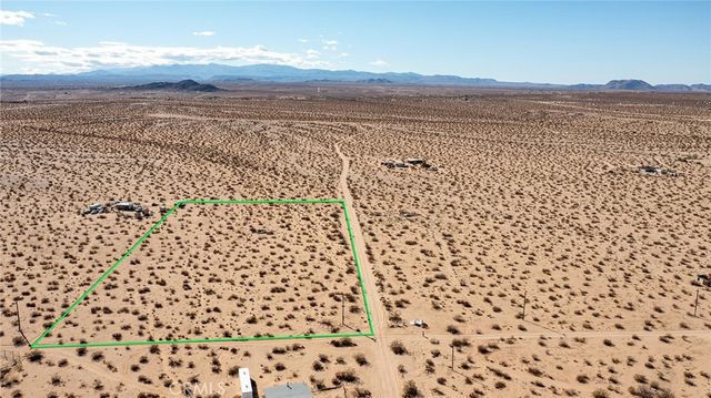 1400 Learco Way, Joshua Tree, CA 92252