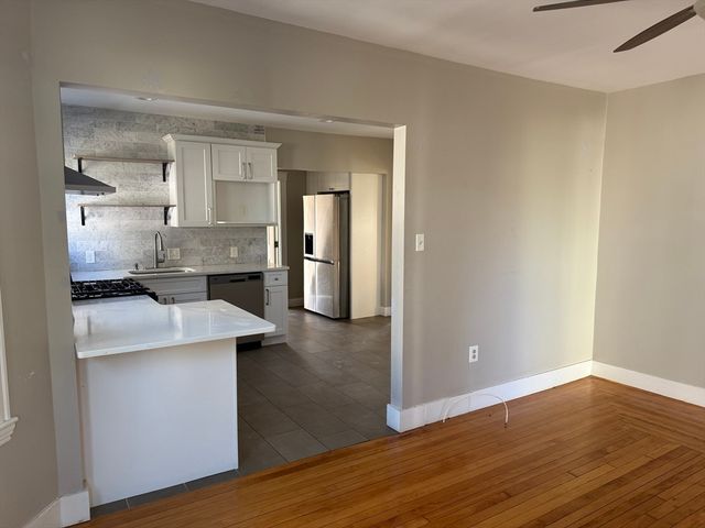 37 Rawson Rd 1, Quincy, MA 02170