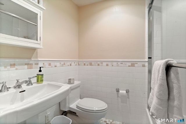 49 Weed Avenue, Norwalk, CT 06850