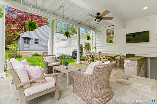 49 Weed Avenue, Norwalk, CT 06850