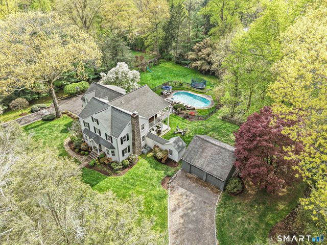 49 Weed Avenue, Norwalk, CT 06850