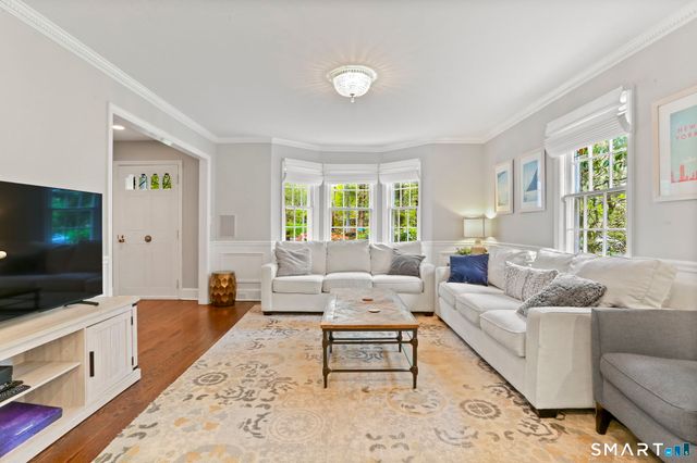 49 Weed Avenue, Norwalk, CT 06850