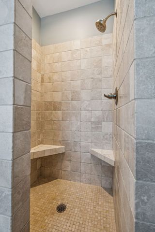 1113B Biltmore Dr, Nashville, TN 37204