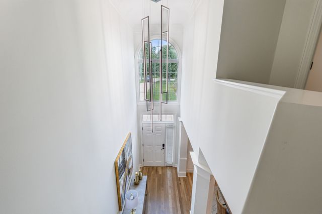 1113B Biltmore Dr, Nashville, TN 37204