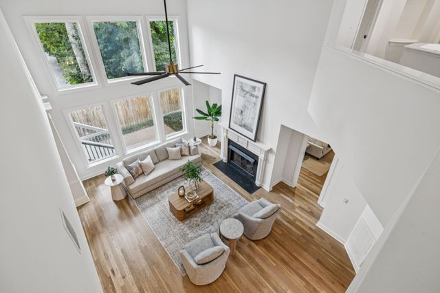 1113B Biltmore Dr, Nashville, TN 37204