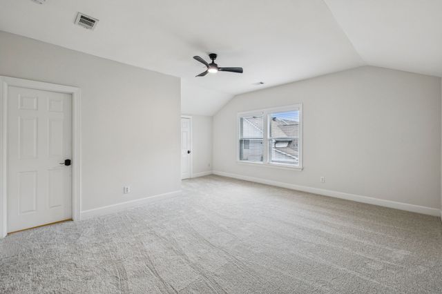 1113B Biltmore Dr, Nashville, TN 37204