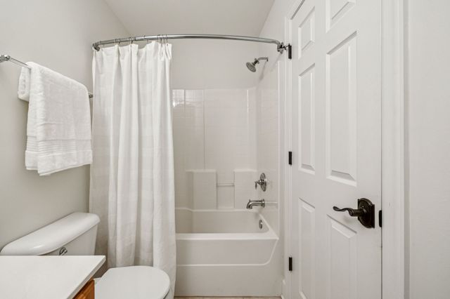 1113B Biltmore Dr, Nashville, TN 37204