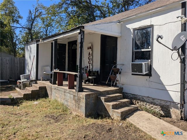 309 W Avenue P, Temple, TX 76504