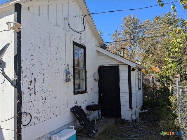 309 W Avenue P, Temple, TX 76504