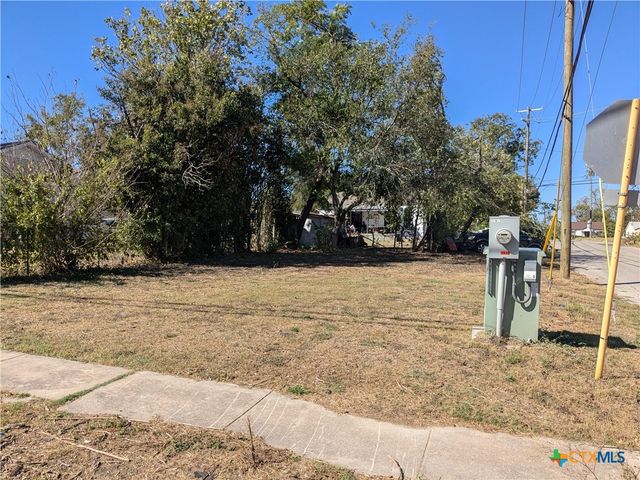 309 W Avenue P, Temple, TX 76504