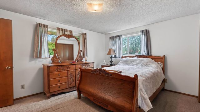 11407 N Post St, Spokane, WA 99218