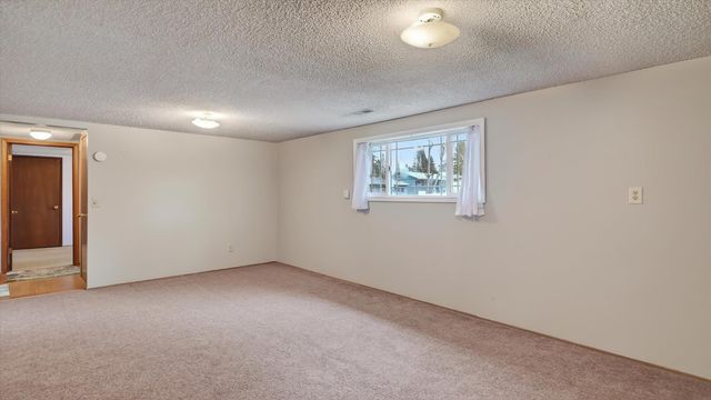 11407 N Post St, Spokane, WA 99218