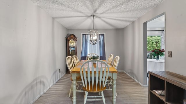 11407 N Post St, Spokane, WA 99218