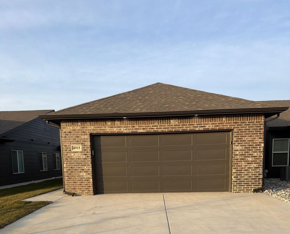 4915 N Vassar Avenue, Wichita, KS 67220