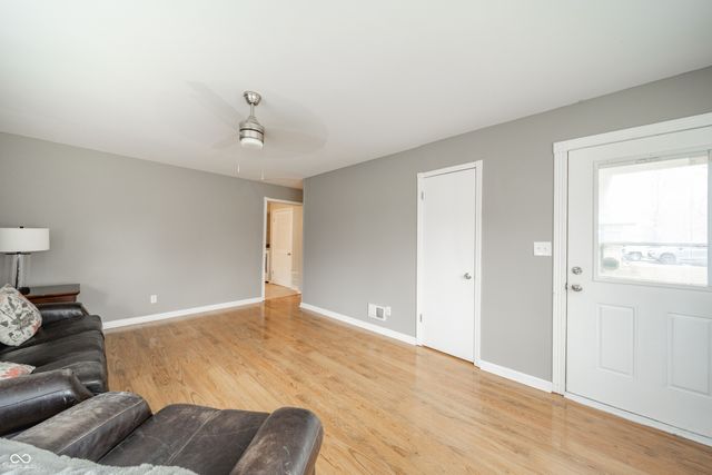 3124 S Richardt Avenue, Indianapolis, IN 46239