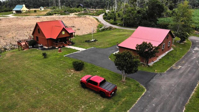 22 Elly Avenue, Russell Springs, KY 42642