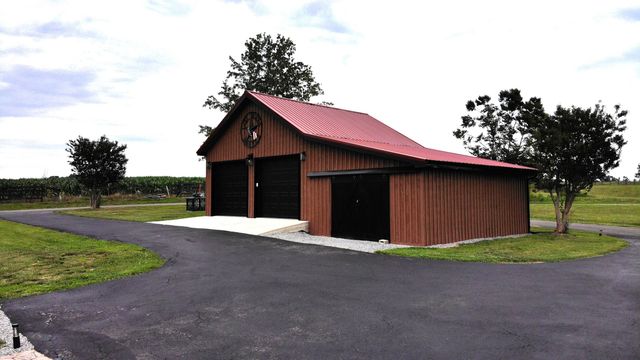 22 Elly Avenue, Russell Springs, KY 42642