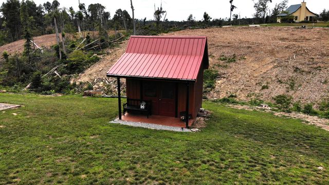 22 Elly Avenue, Russell Springs, KY 42642