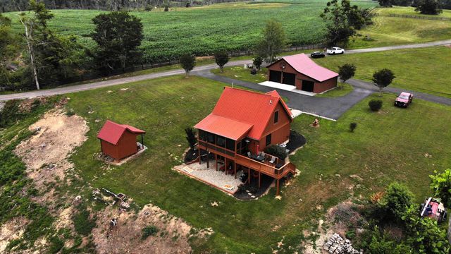 22 Elly Avenue, Russell Springs, KY 42642
