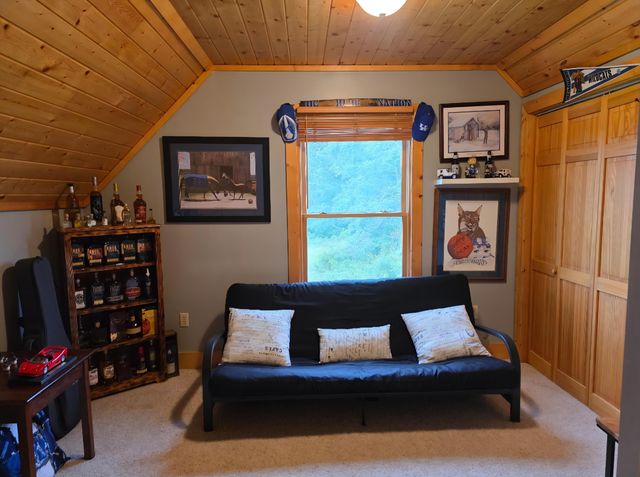 22 Elly Avenue, Russell Springs, KY 42642