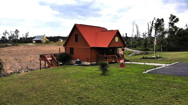 22 Elly Avenue, Russell Springs, KY 42642
