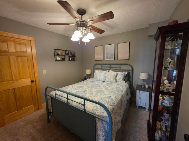 22 Elly Avenue, Russell Springs, KY 42642