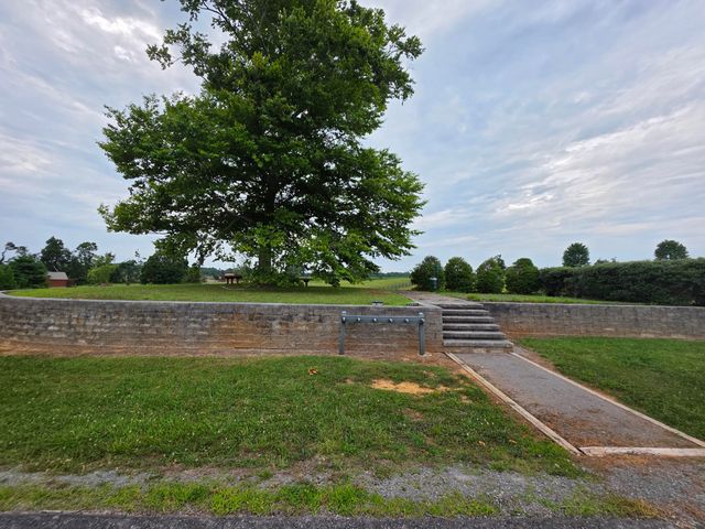 22 Elly Avenue, Russell Springs, KY 42642