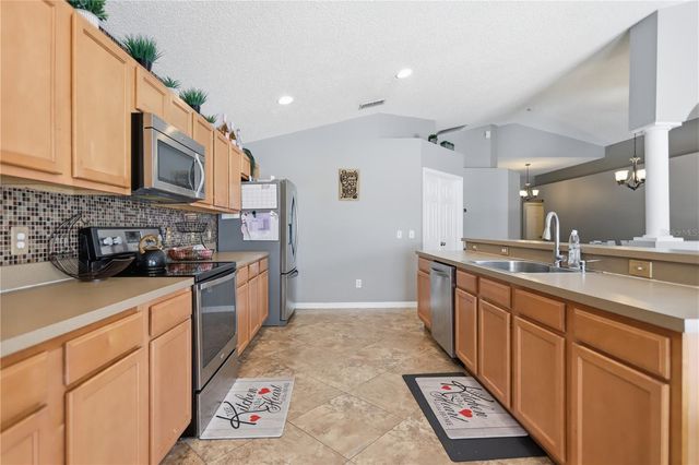661 GILMORE STAGE ROAD, Orange City, FL 32763