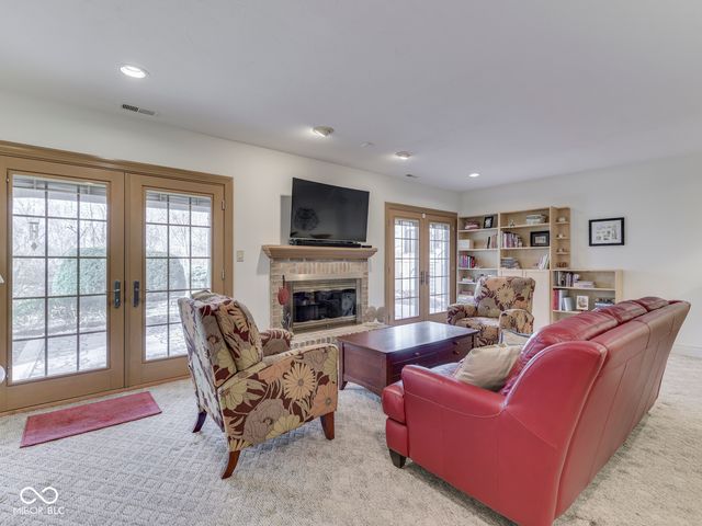 1752 Pathway Drive N, Greenwood, IN 46143
