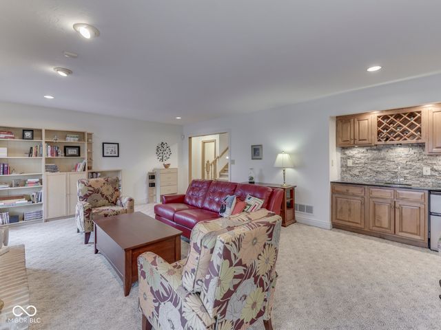 1752 Pathway Drive N, Greenwood, IN 46143