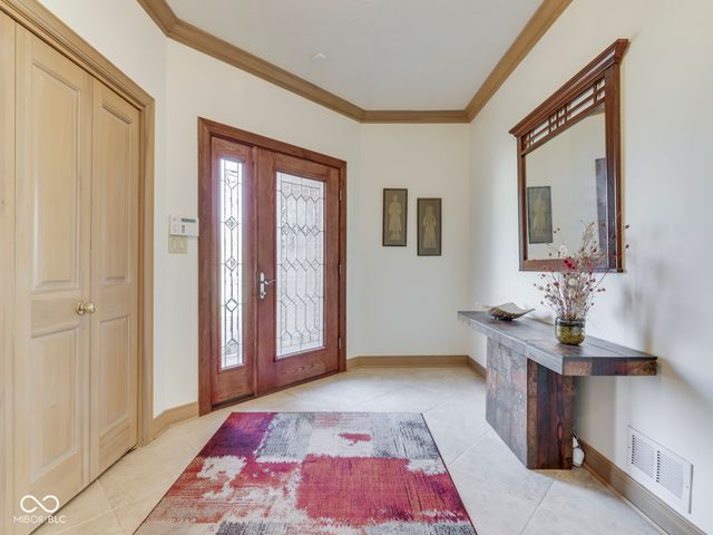 1752 Pathway Drive N, Greenwood, IN 46143