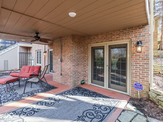 1752 Pathway Drive N, Greenwood, IN 46143