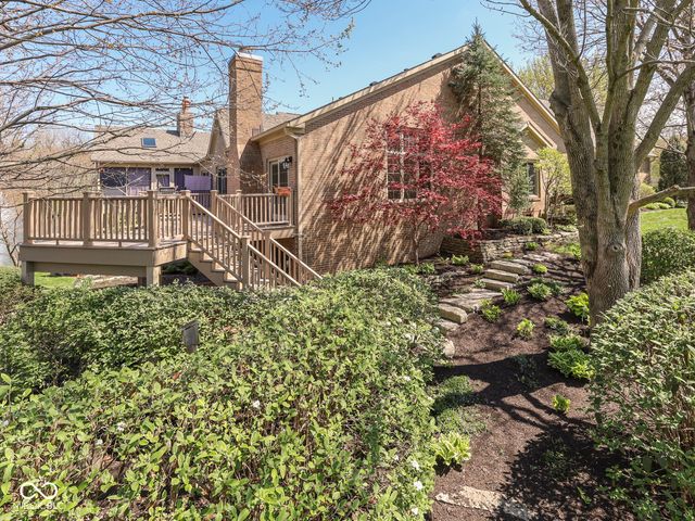 1752 Pathway Drive N, Greenwood, IN 46143