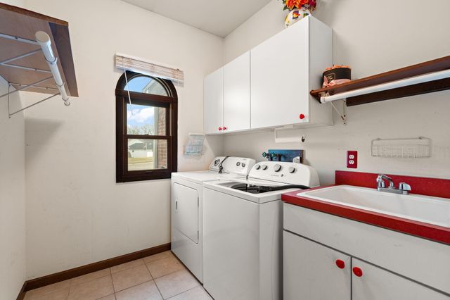 2290 Clearwater Street, Portage, IN 46368