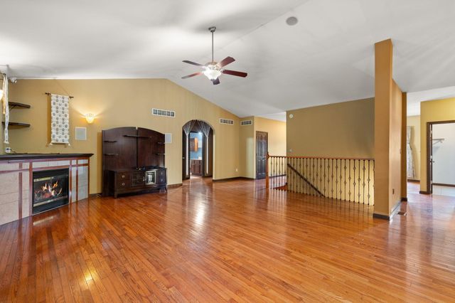 2290 Clearwater Street, Portage, IN 46368