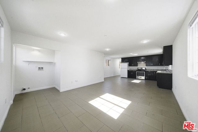 10952 Wilmington Avenue 10952, Los Angeles, CA 90059