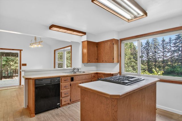 215 Maple, Hersey, MI 49639