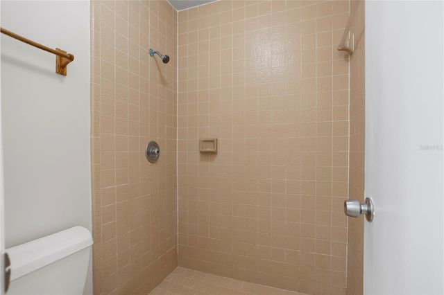 521 DERBY DRIVE, Altamonte Springs, FL 32714