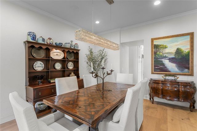 2633 N DUNDEE STREET, Tampa, FL 33629