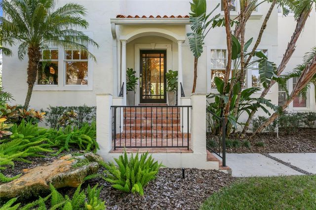 2633 N DUNDEE STREET, Tampa, FL 33629