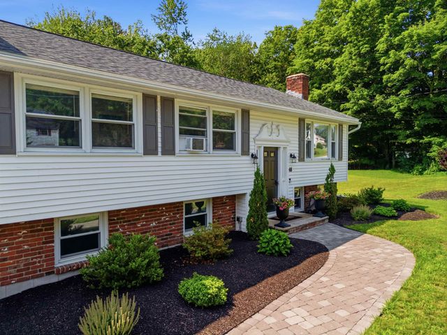 68 Jericho Road, Pelham, NH 03076