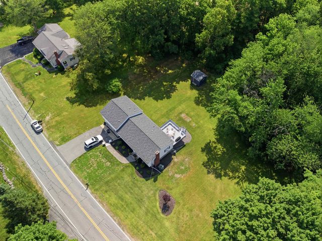 68 Jericho Road, Pelham, NH 03076