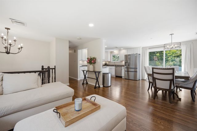 68 Jericho Road, Pelham, NH 03076