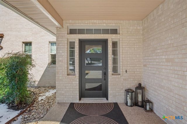 8841 Brewer Lane, Salado, TX 76571