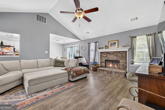 245 Cottonwood Court, Jackson, GA 30233